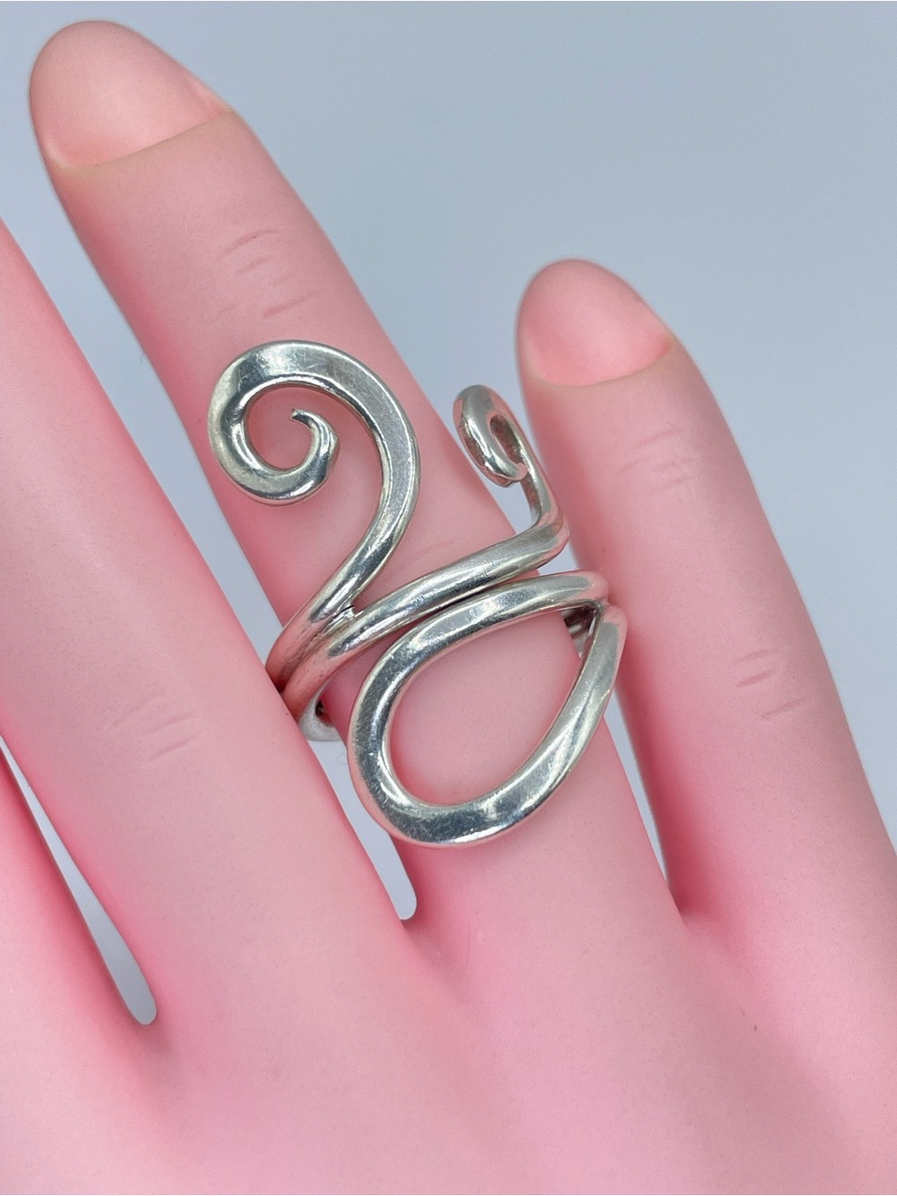 Vintage 925 Sterling Silver Swirl Wrap Ring Size 6 Modernist Statement